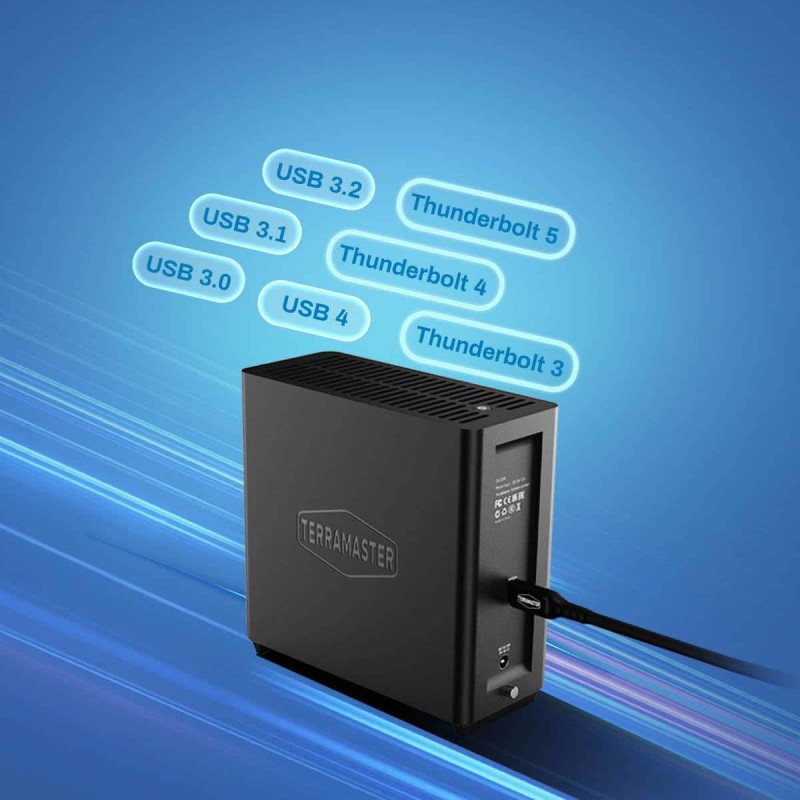 TerraMaster D4 SSD 4x M.2 SSD NVMe Thunderbolt, USB-C 40 Gb/s do 32TB without SSDs