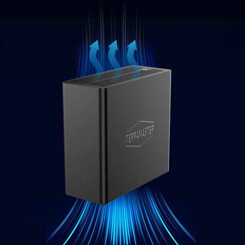 TerraMaster D4 SSD 4x M.2 SSD NVMe Thunderbolt, USB-C 40 Gb/s do 32TB without SSDs