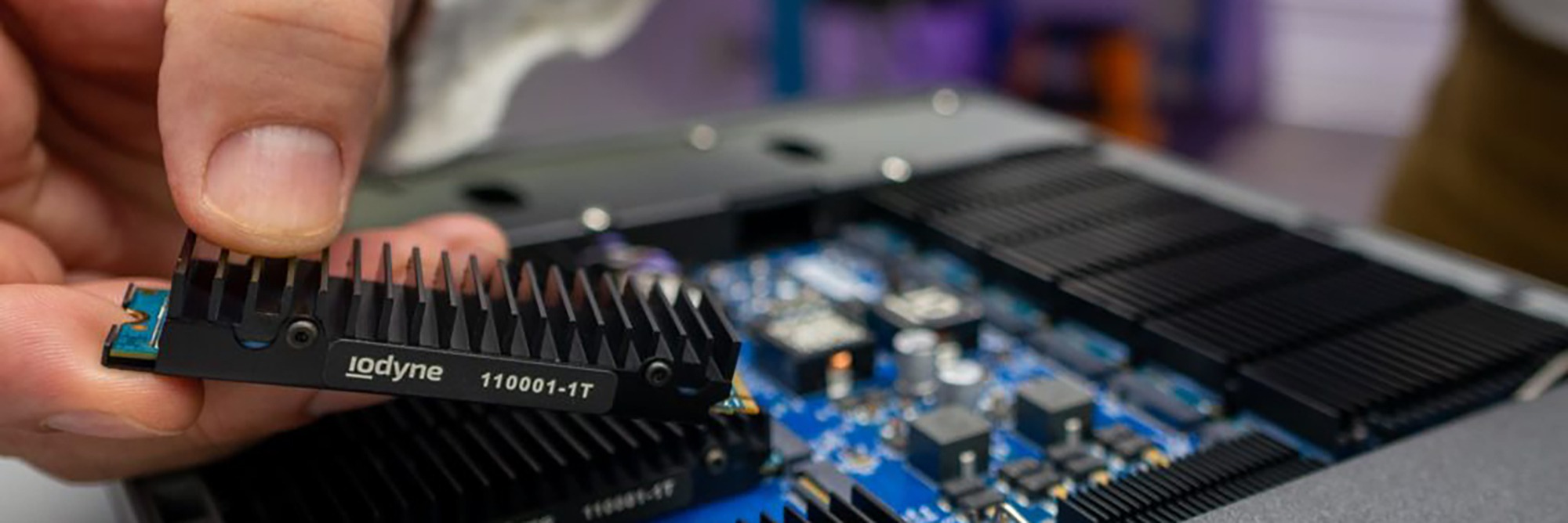iodyne Pro Data - powerful and fast external RAID NVMe drive